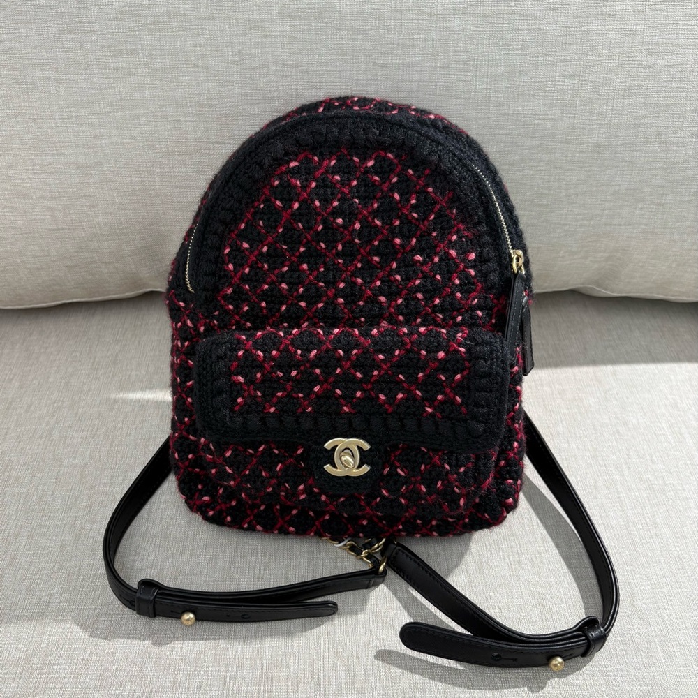 CHANEL Black and Red Knit Quilted Backpack GHW